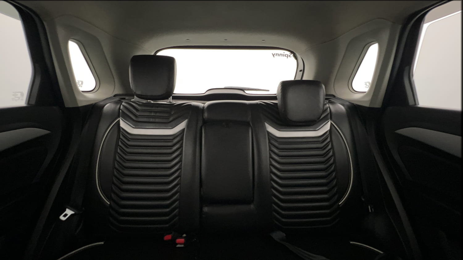 Used 2022 maruti-suzuki Vitara Brezza ZXi Petrol Manual interior REAR SEAT CONDITION VIEW