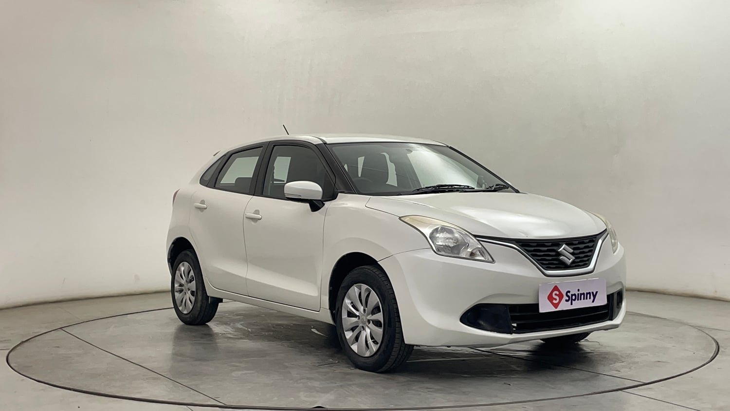 Used 2017 Maruti Suzuki Baleno Delta 1.2 Petrol Manual exterior RIGHT FRONT CORNER VIEW