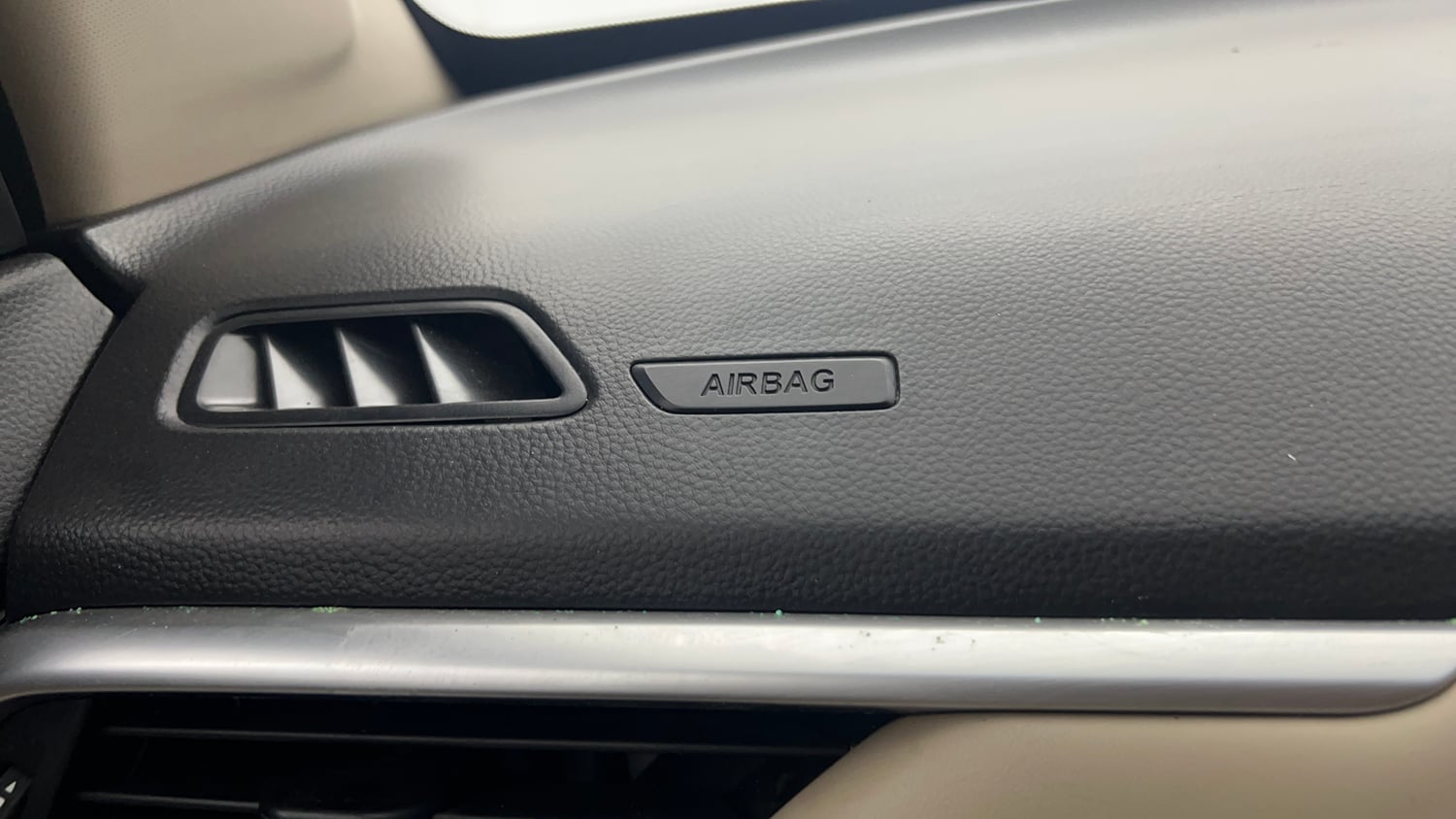 Used 2021 MG Motors Hector Sharp 1.5 Petrol Turbo DCT Petrol Automatic top_features Side airbags