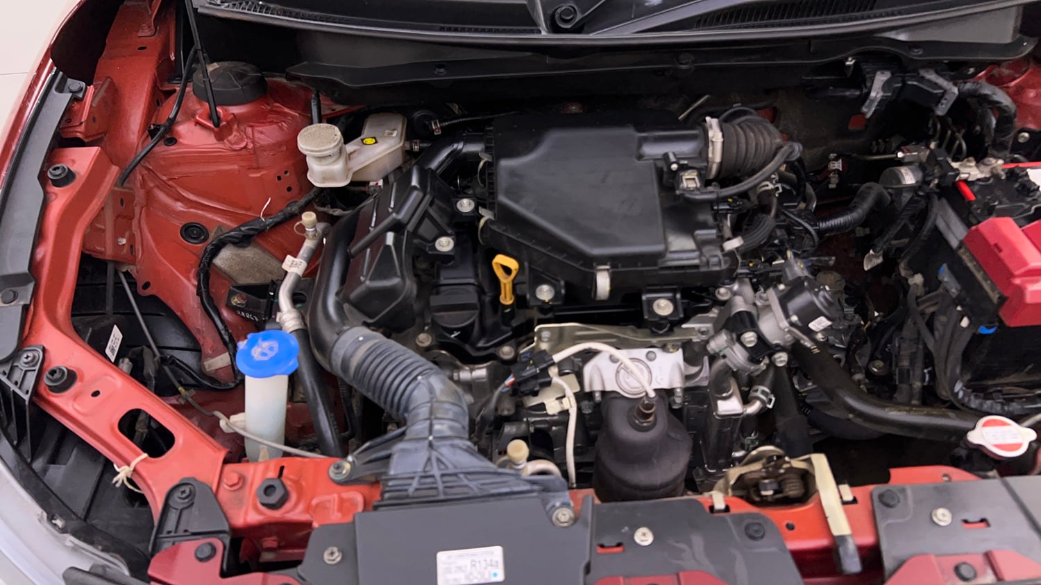 Used 2025 Maruti Suzuki Dzire ZXi Plus Petrol Manual engine ENGINE RIGHT SIDE VIEW