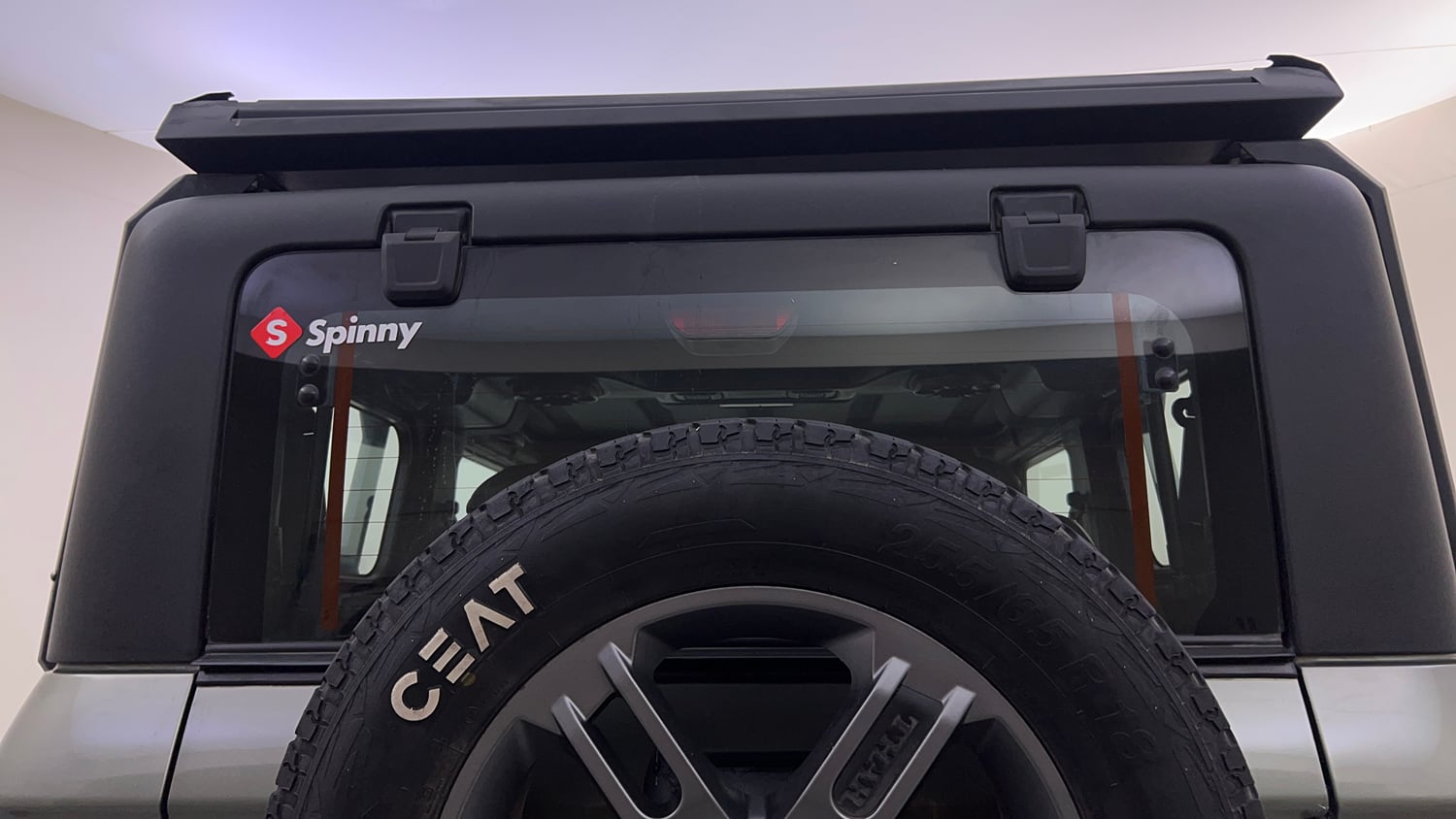 Used 2021 mahindra Thar LX Hard Top Petrol MT 4WD Petrol Manual exterior BACK WINDSHIELD VIEW