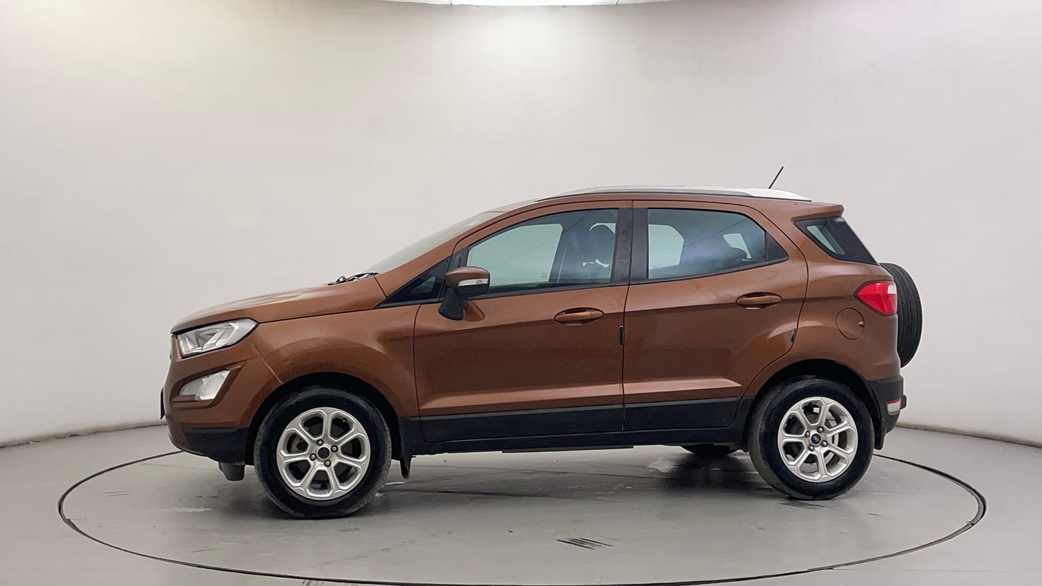 Used 2019 Ford EcoSport Titanium + 1.5L TDCi Diesel Manual exterior LEFT SIDE VIEW
