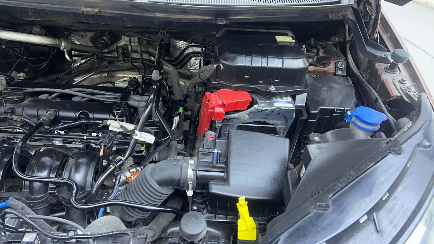 Used 2016 Ford EcoSport Titanium 1.5L Ti-VCT AT Petrol Automatic engine ENGINE LEFT SIDE VIEW