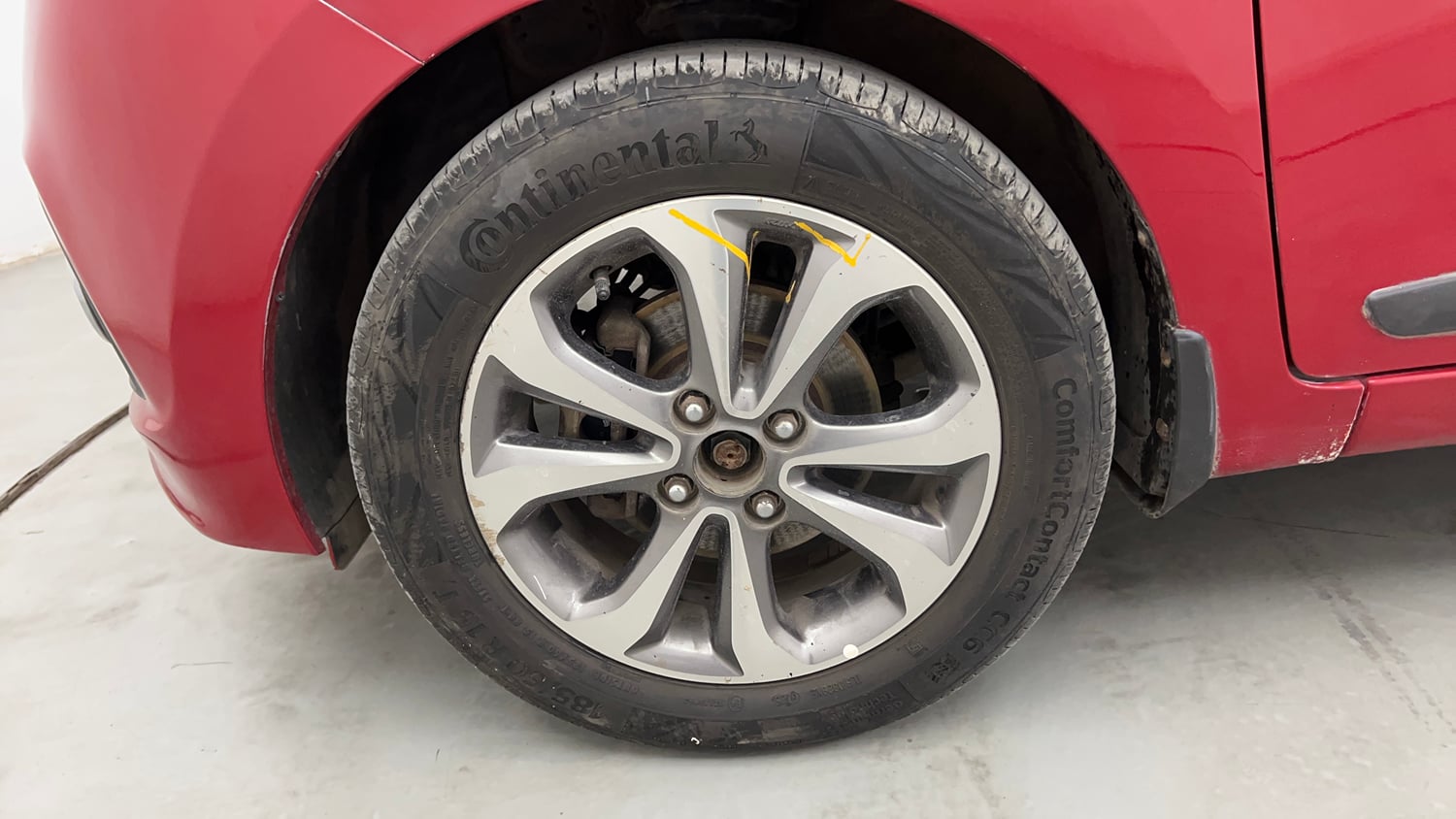 Used 2016 Hyundai Xcent SX 1.2 (O) Petrol Manual tyres LEFT FRONT TYRE RIM VIEW