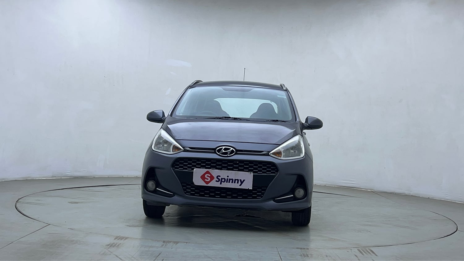 Used 2017 Hyundai Grand i10 Magna 1.2 Kappa VTVT Petrol Manual exterior FRONT VIEW