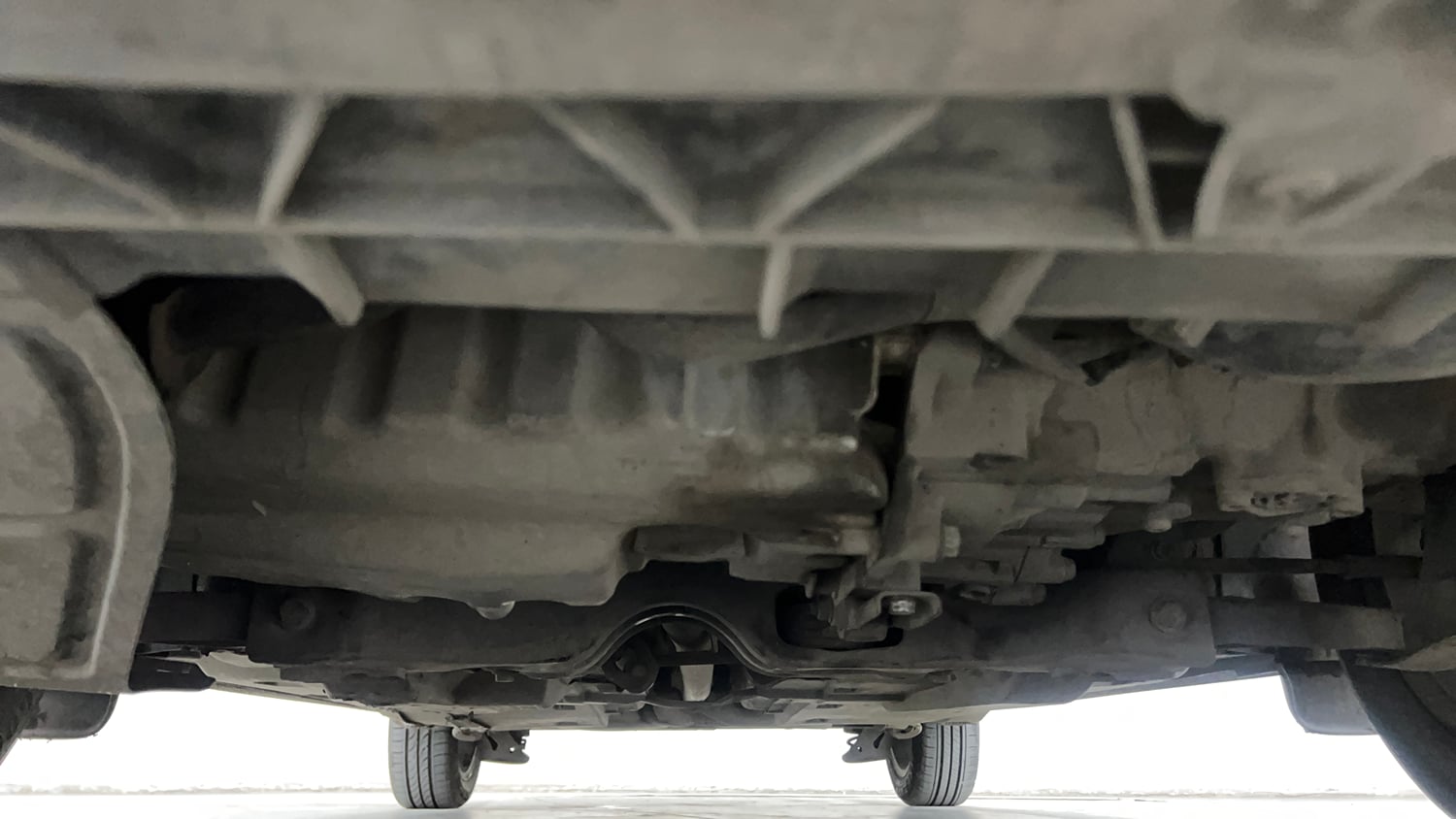 Used 2019 Volkswagen Vento Highline 1.5 (D) Diesel Manual extra FRONT LEFT UNDERBODY VIEW