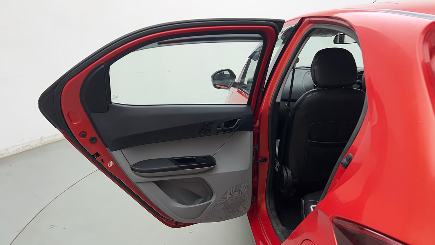 Used 2022 Tata Tiago XT Petrol Manual interior LEFT REAR DOOR OPEN VIEW