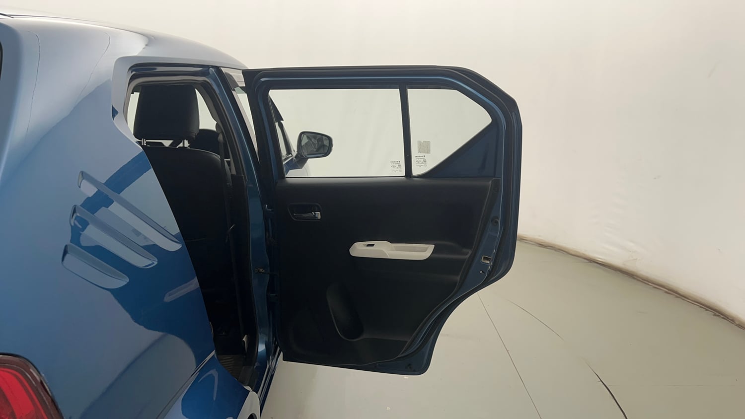 Used 2017 Maruti Suzuki Ignis Delta 1.2 MT Petrol Manual interior RIGHT REAR DOOR OPEN VIEW