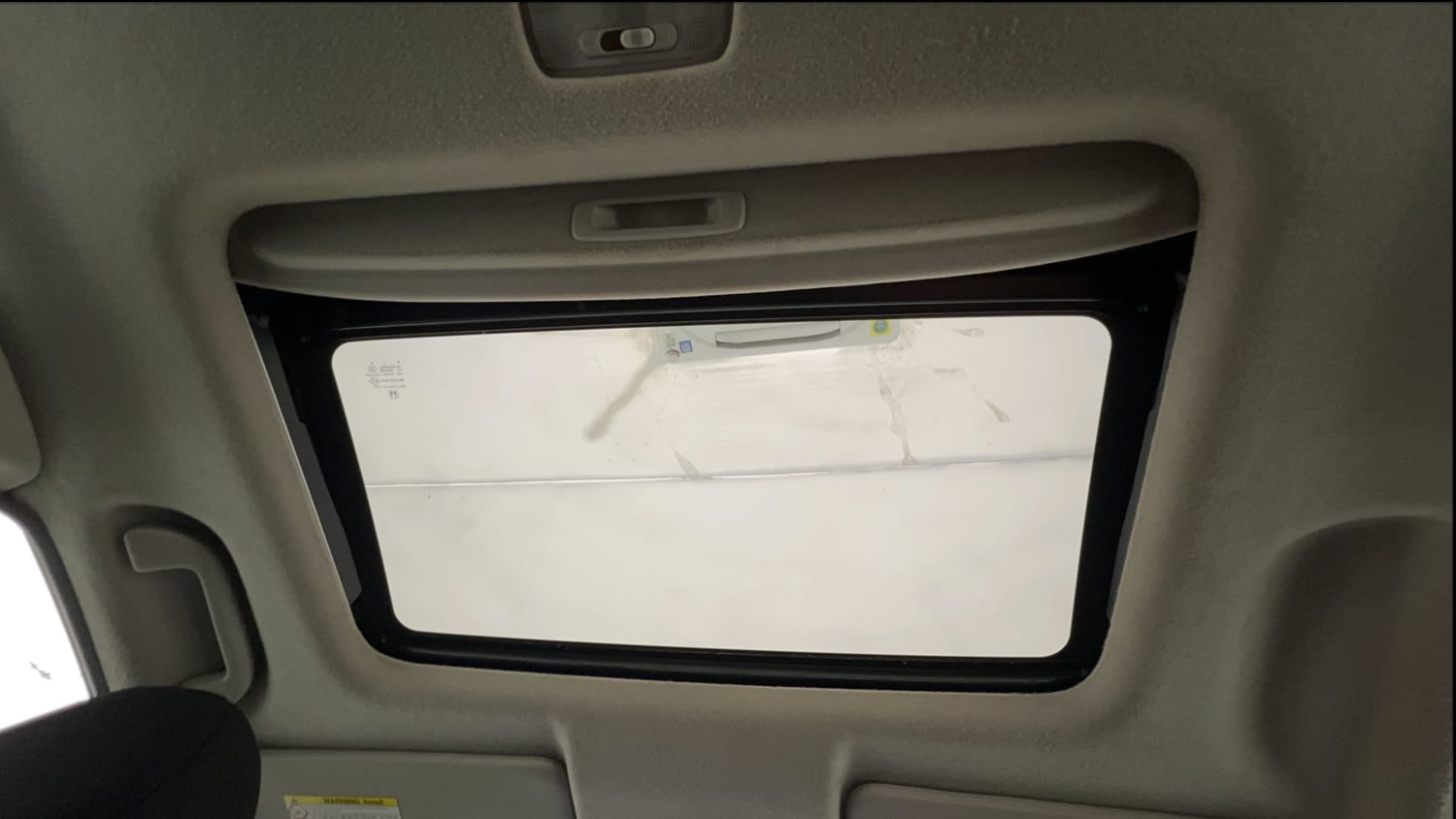 Used 2018 Honda WR-V VX MT Petrol Petrol Manual top_features Sunroof