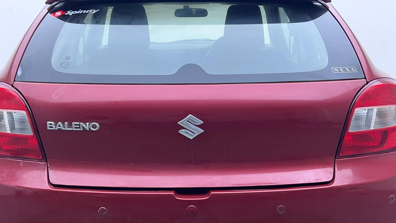Used 2021 Maruti Suzuki Baleno Sigma Petrol Manual dents MINOR DENT