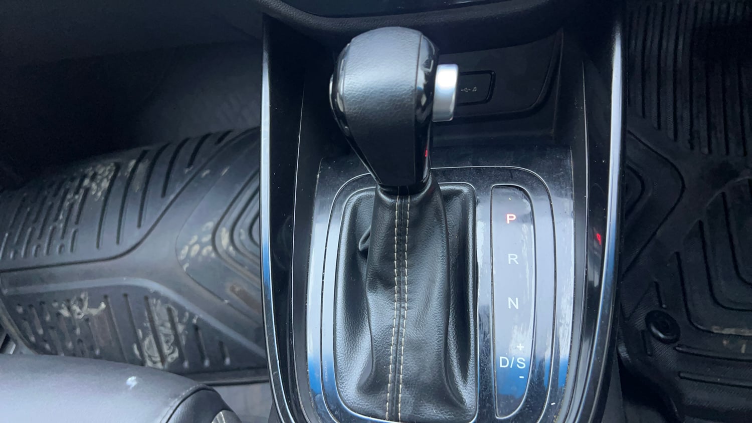 Used 2020 MG Motors Hector Sharp 1.5 DCT Petrol Petrol Automatic interior GEAR  KNOB VIEW