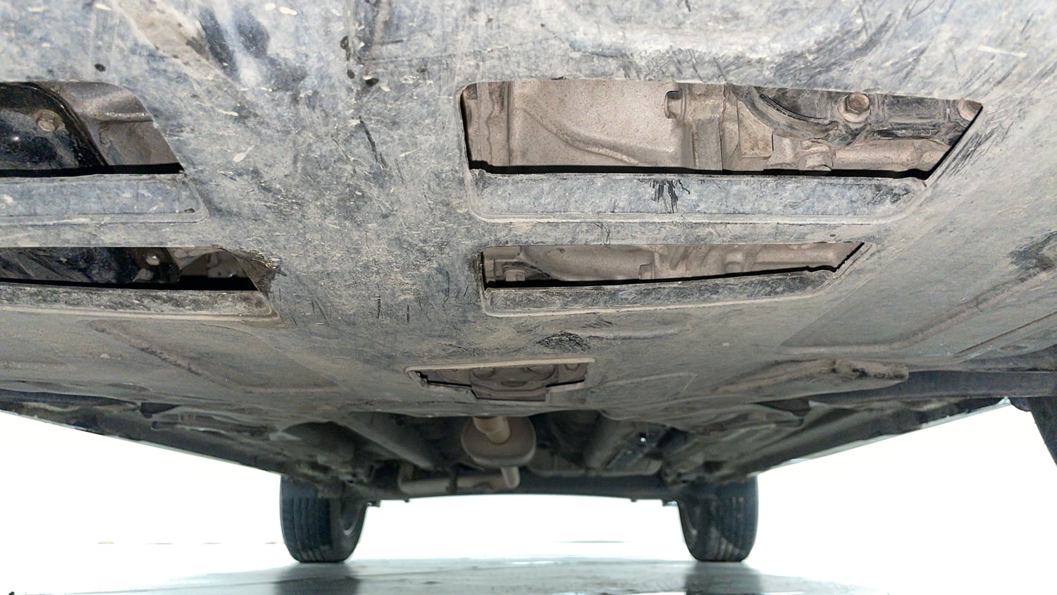 Used 2016 Hyundai Creta 1.6 SX Plus AT Petrol Petrol Automatic extra FRONT LEFT UNDERBODY VIEW