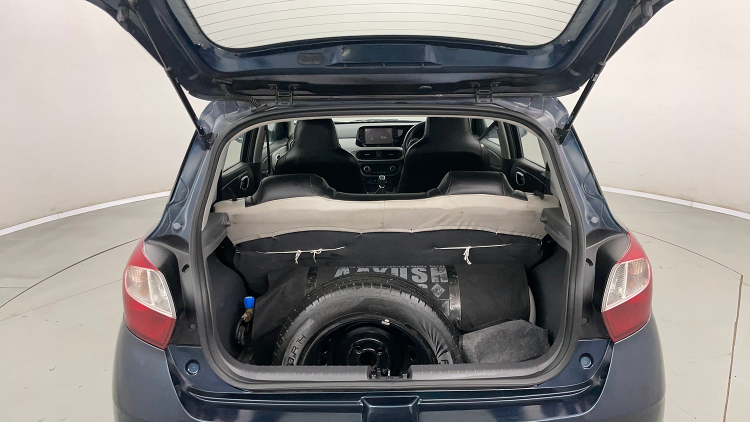 Used 2021 Hyundai Grand i10 Nios Sportz Petrol+cng(outside fitted) Cng Manual interior DICKY INSIDE VIEW
