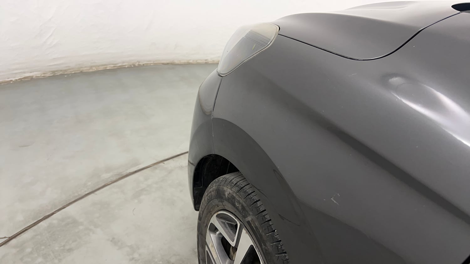 Used 2023 Hyundai Aura SX 1.2 CNG Cng Manual dents MINOR SCRATCH