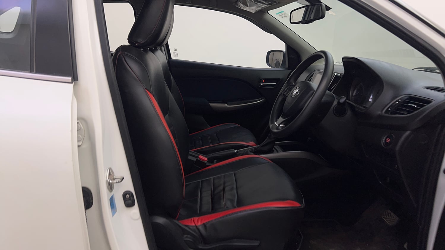 Used 2020 Toyota Glanza G CVT Petrol Automatic interior RIGHT SIDE FRONT DOOR CABIN VIEW