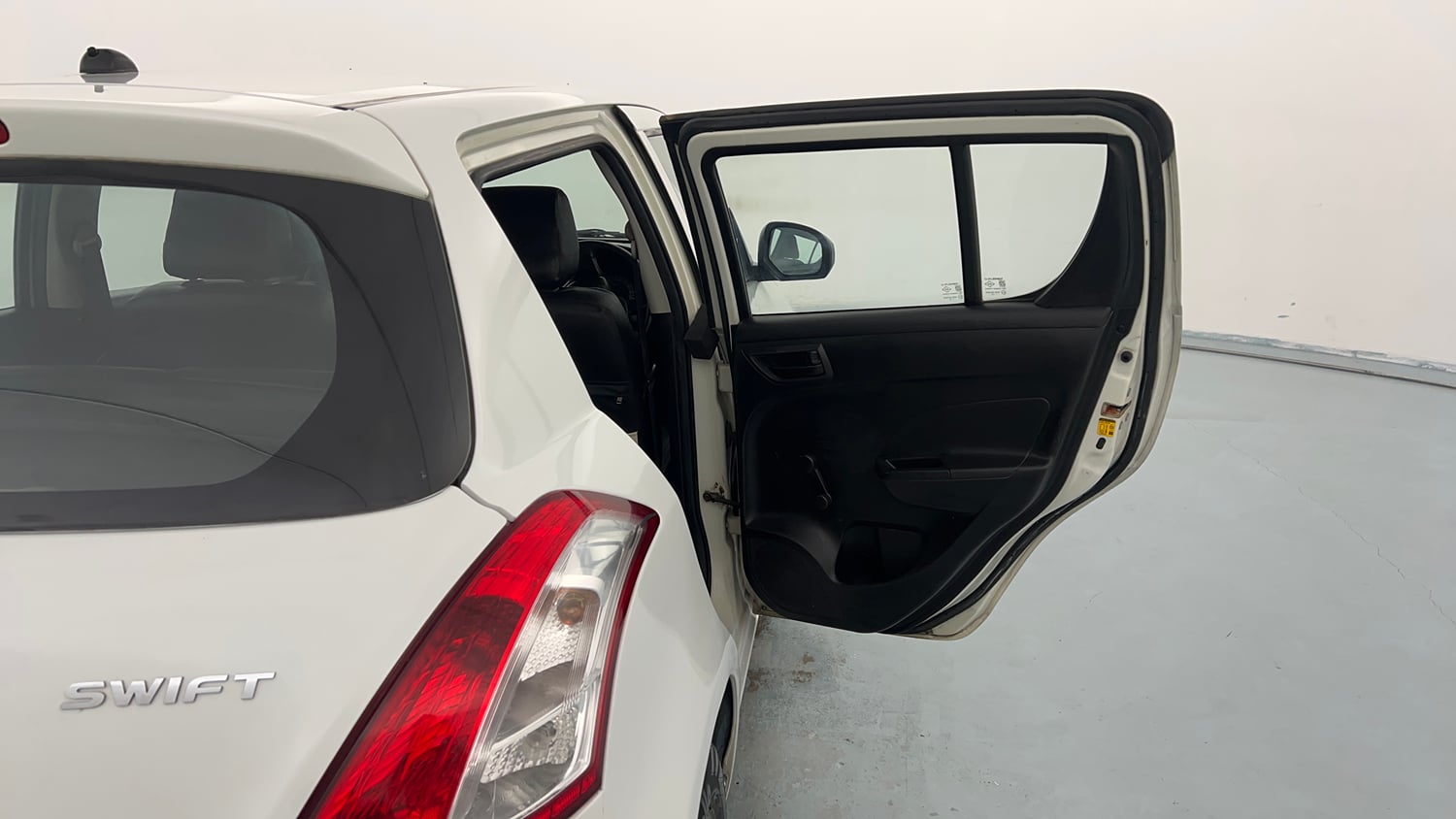 Used 2012 Maruti Suzuki Swift LXI CNG (Outside Fitted) Cng Manual interior RIGHT REAR DOOR OPEN VIEW