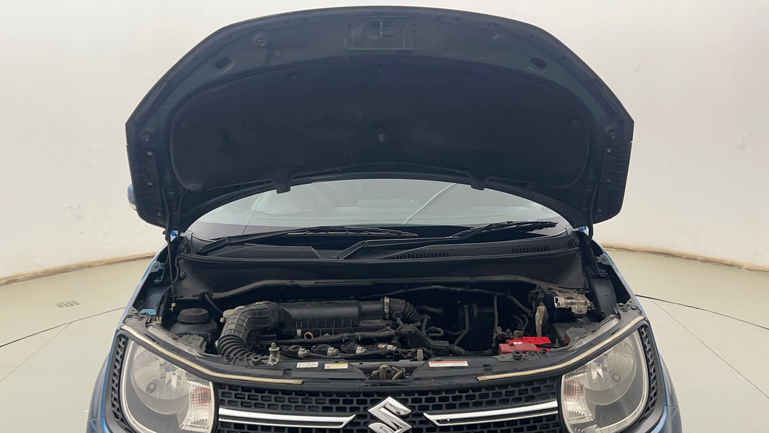 Used 2017 Maruti Suzuki Ignis Delta 1.2 MT Petrol Manual engine ENGINE & BONNET OPEN FRONT VIEW