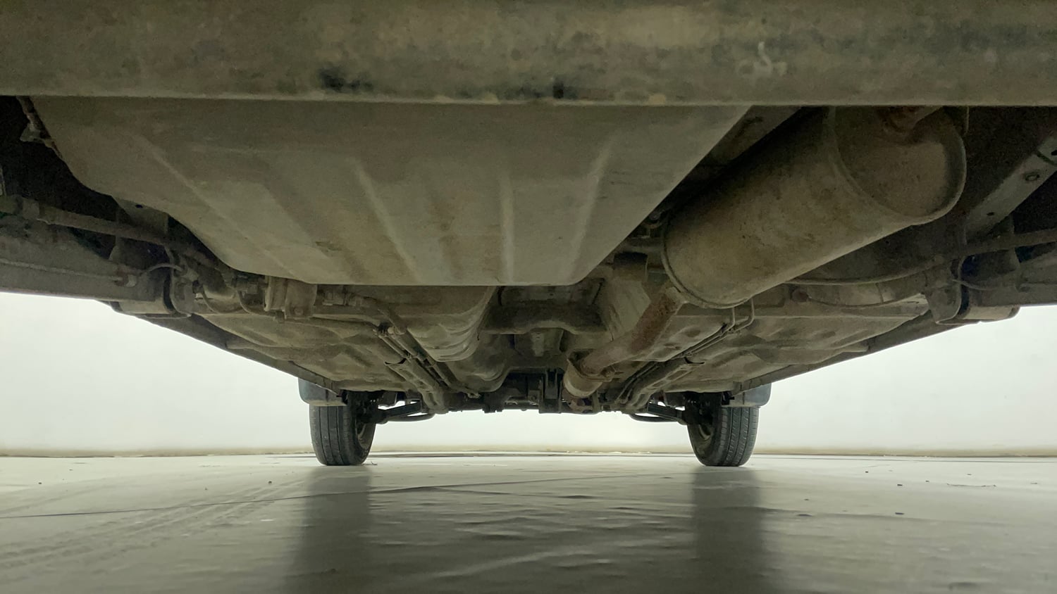 Used 2022 Maruti Suzuki Alto 800 VXi Petrol Manual extra REAR UNDERBODY VIEW (TAKEN FROM REAR)