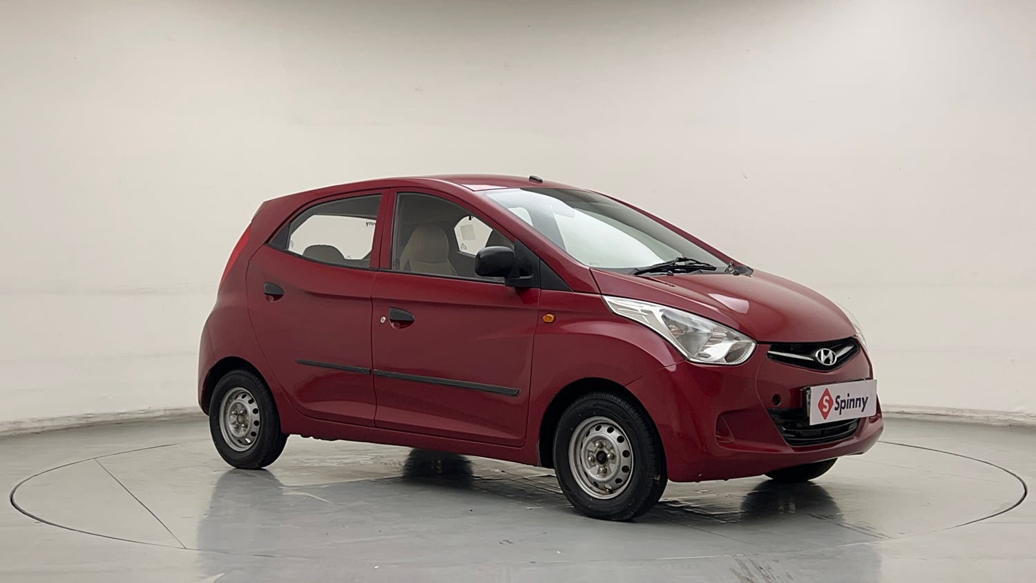 Used 2016 Hyundai Eon D-Lite + Petrol Manual exterior RIGHT FRONT CORNER VIEW