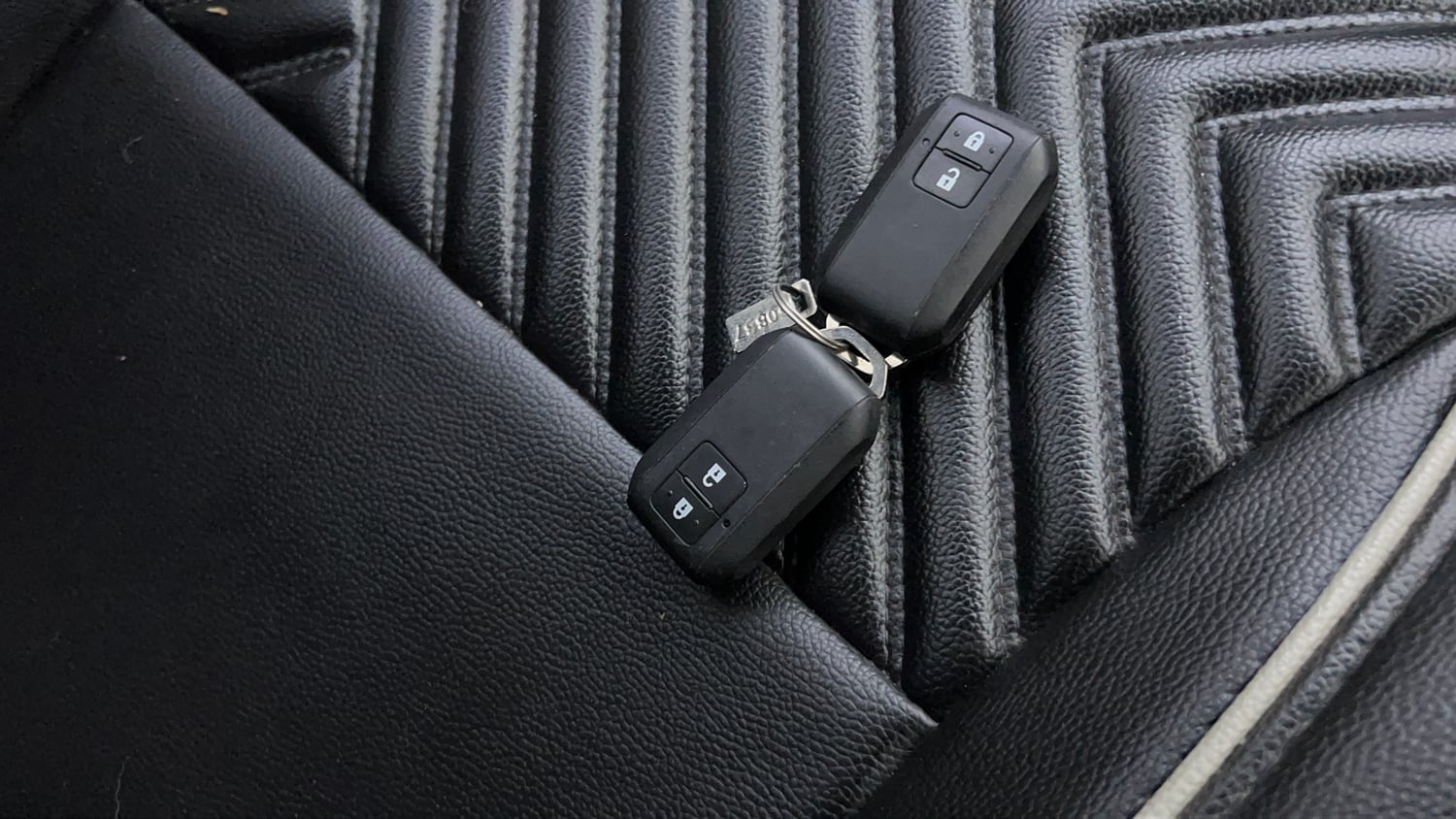 Used 2024 Maruti Suzuki Ignis Zeta 1.2 AMT Petrol Automatic extra CAR KEY VIEW