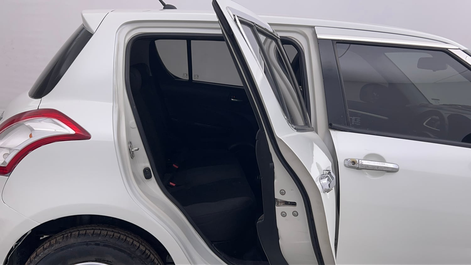 Used 2015 Maruti Suzuki Swift VXi Petrol Manual interior RIGHT SIDE REAR DOOR CABIN VIEW