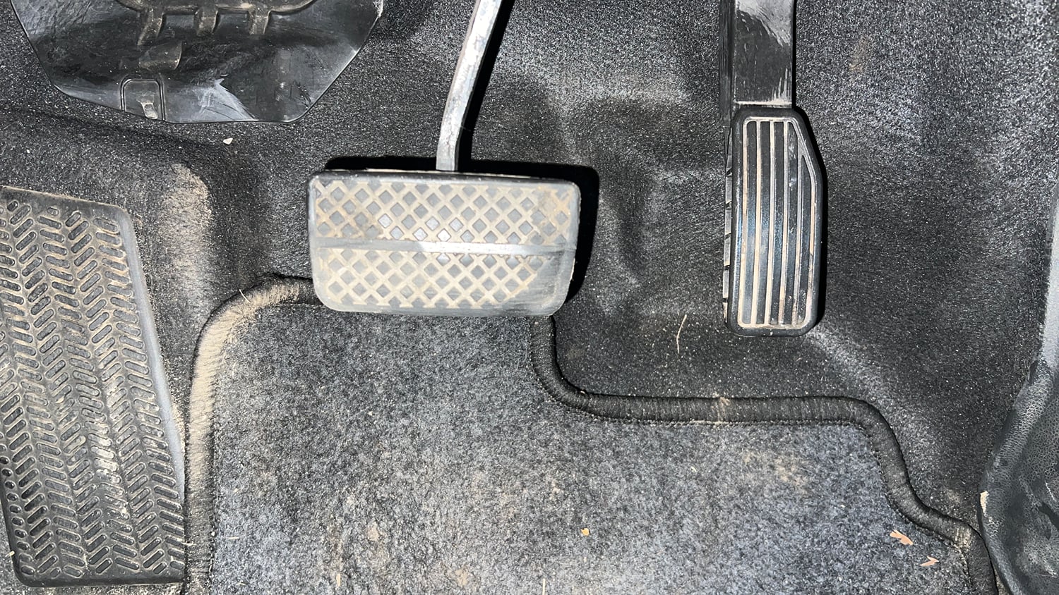Used 2017 Honda Jazz V AT Petrol Petrol Automatic interior PEDALS VIEW