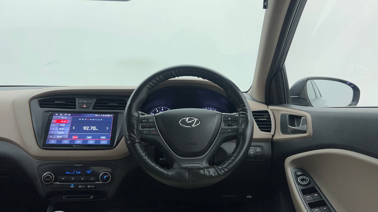 Used 2016 Hyundai Elite i20 Asta 1.2 (O) Petrol Manual interior STEERING VIEW