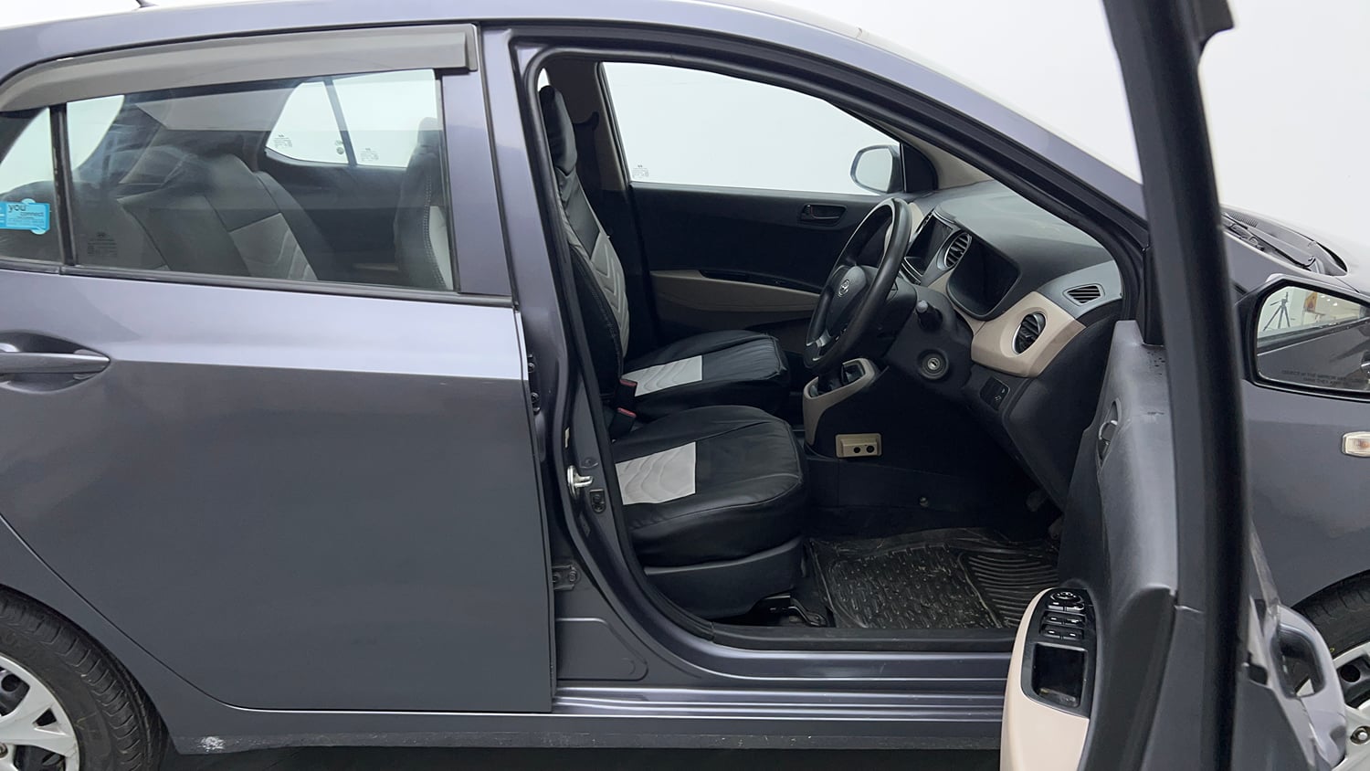 Used 2015 Hyundai Grand i10 Magna 1.2 Kappa VTVT Petrol Manual interior RIGHT SIDE FRONT DOOR CABIN VIEW