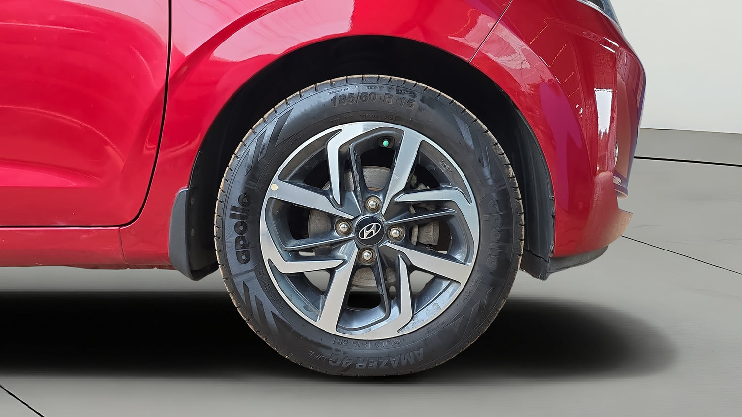 Used 2020 Hyundai Grand i10 Nios Asta 1.2 Kappa VTVT Petrol Manual tyres RIGHT FRONT TYRE RIM VIEW