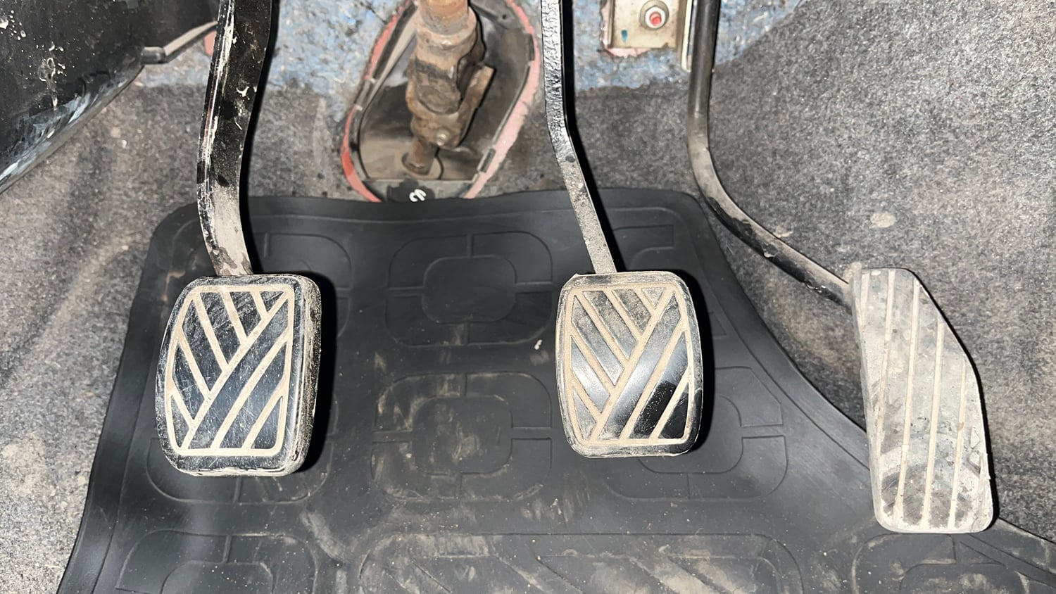Used 2012 Maruti Suzuki Wagon R 1.0 LXi CNG Cng Manual interior PEDALS VIEW