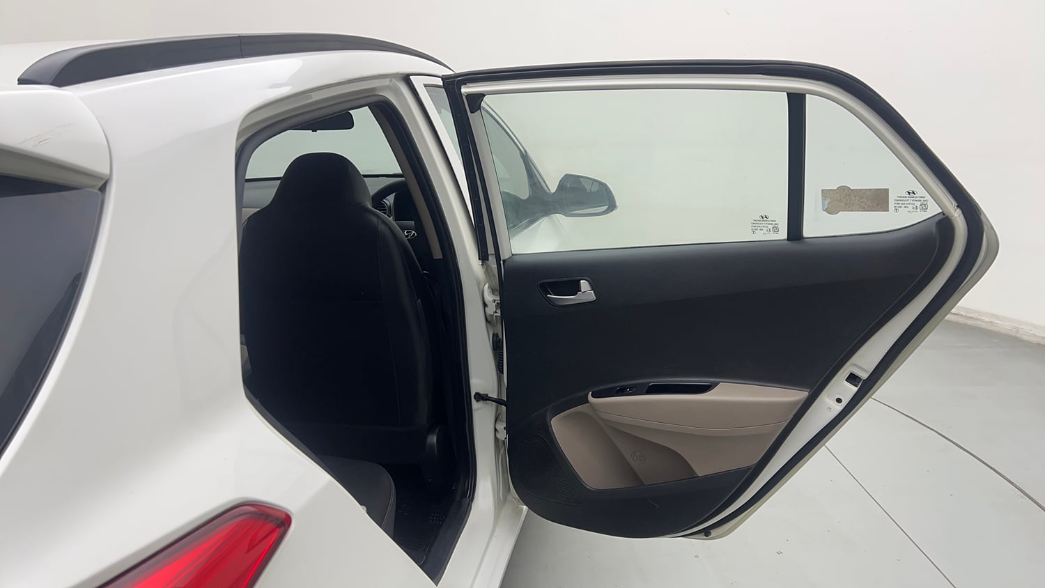 Used 2016 Hyundai Grand i10 Asta 1.2 Kappa VTVT Petrol Manual interior RIGHT REAR DOOR OPEN VIEW
