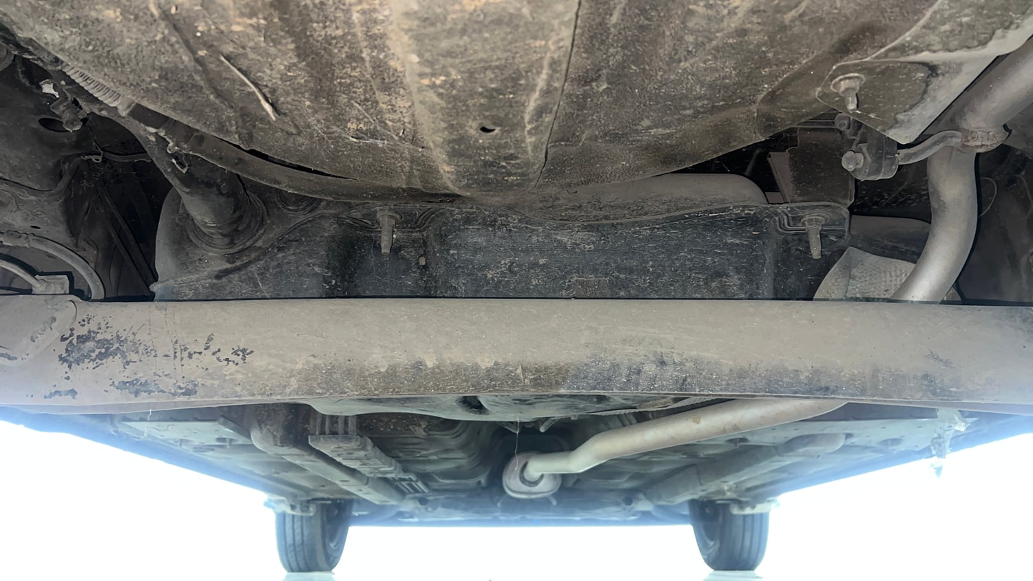 Used 2019 Hyundai Santro Sportz AMT Petrol Automatic extra REAR UNDERBODY VIEW (TAKEN FROM REAR)