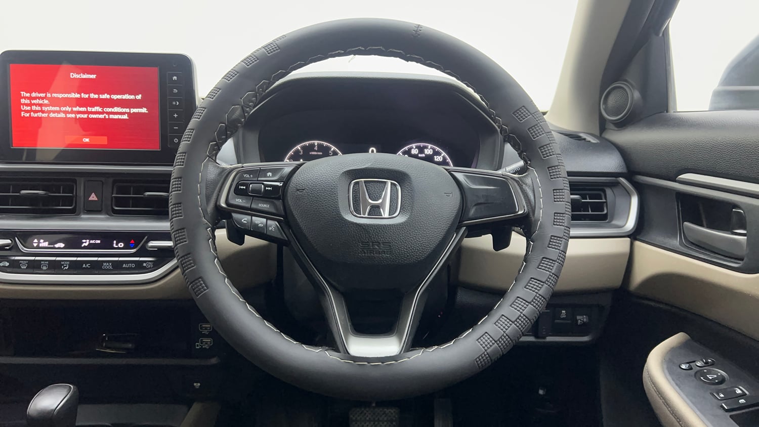 Used 2024 Honda Elevate VX CVT Petrol Automatic interior STEERING VIEW