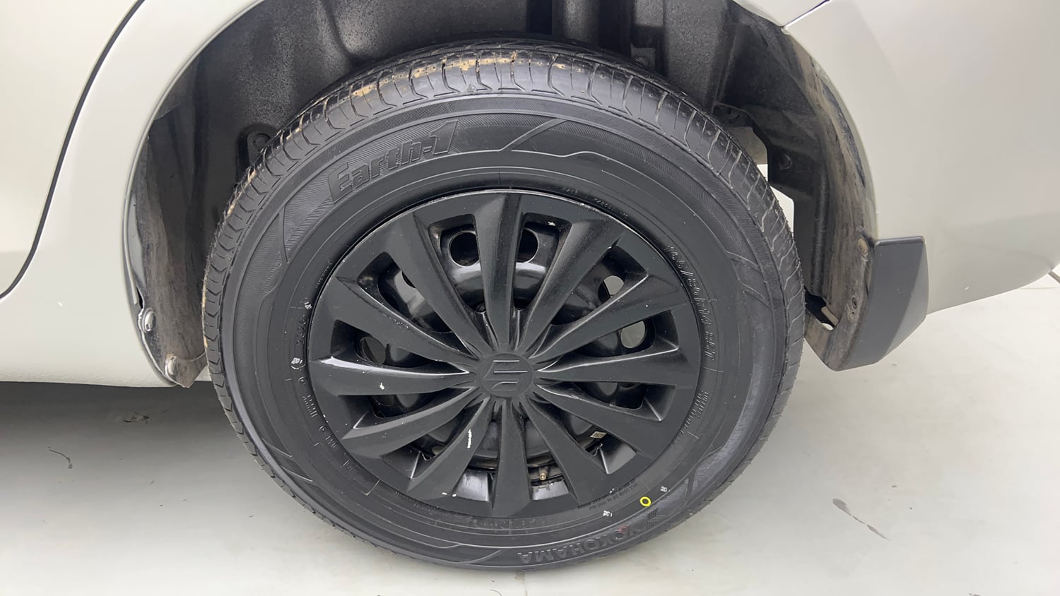 Used 2017 Maruti Suzuki Swift Dzire VXI Petrol Manual tyres LEFT REAR TYRE RIM VIEW