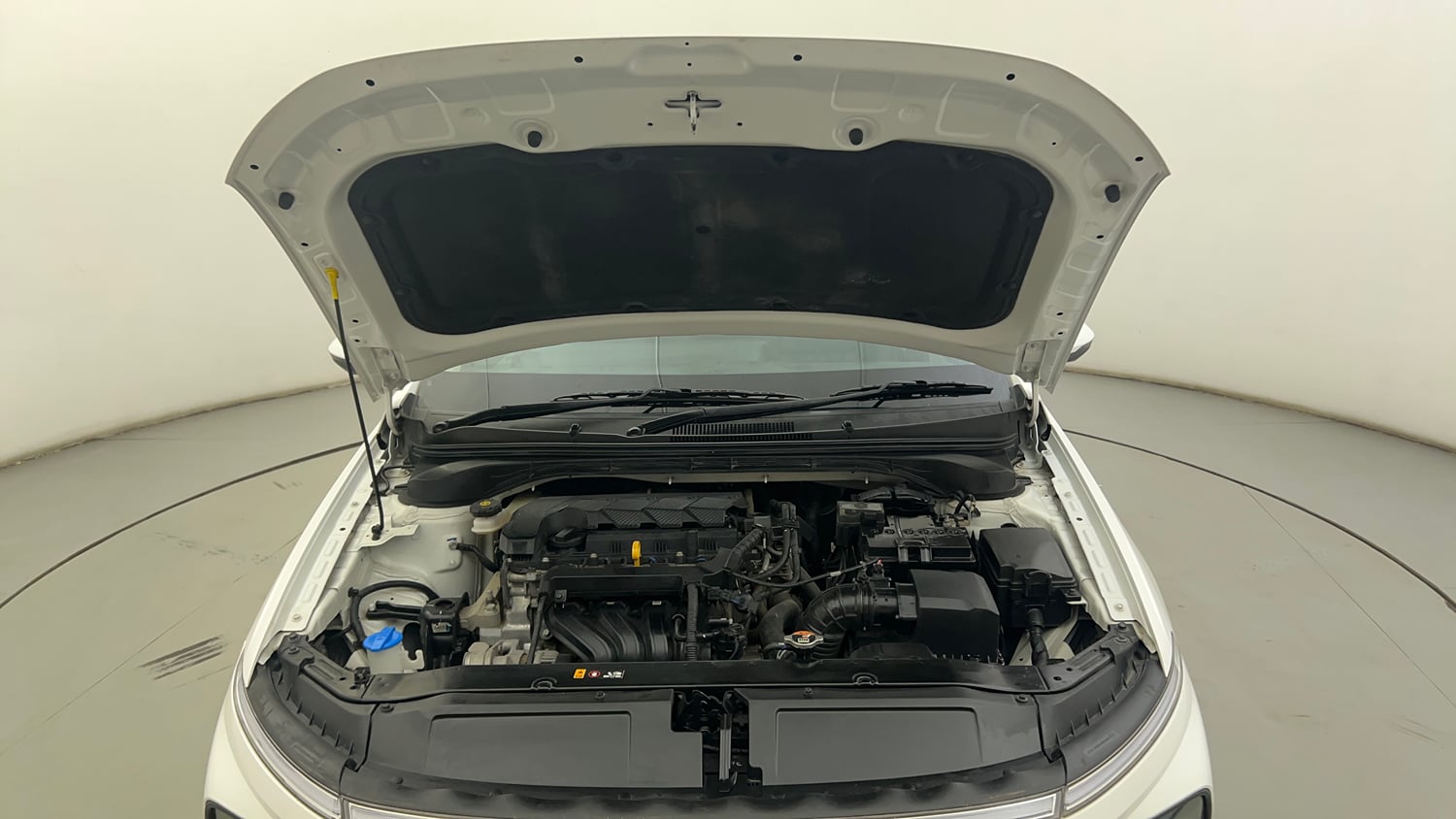 Used 2024 Hyundai Verna SX 1.5 Petrol MT Petrol Manual engine ENGINE & BONNET OPEN FRONT VIEW