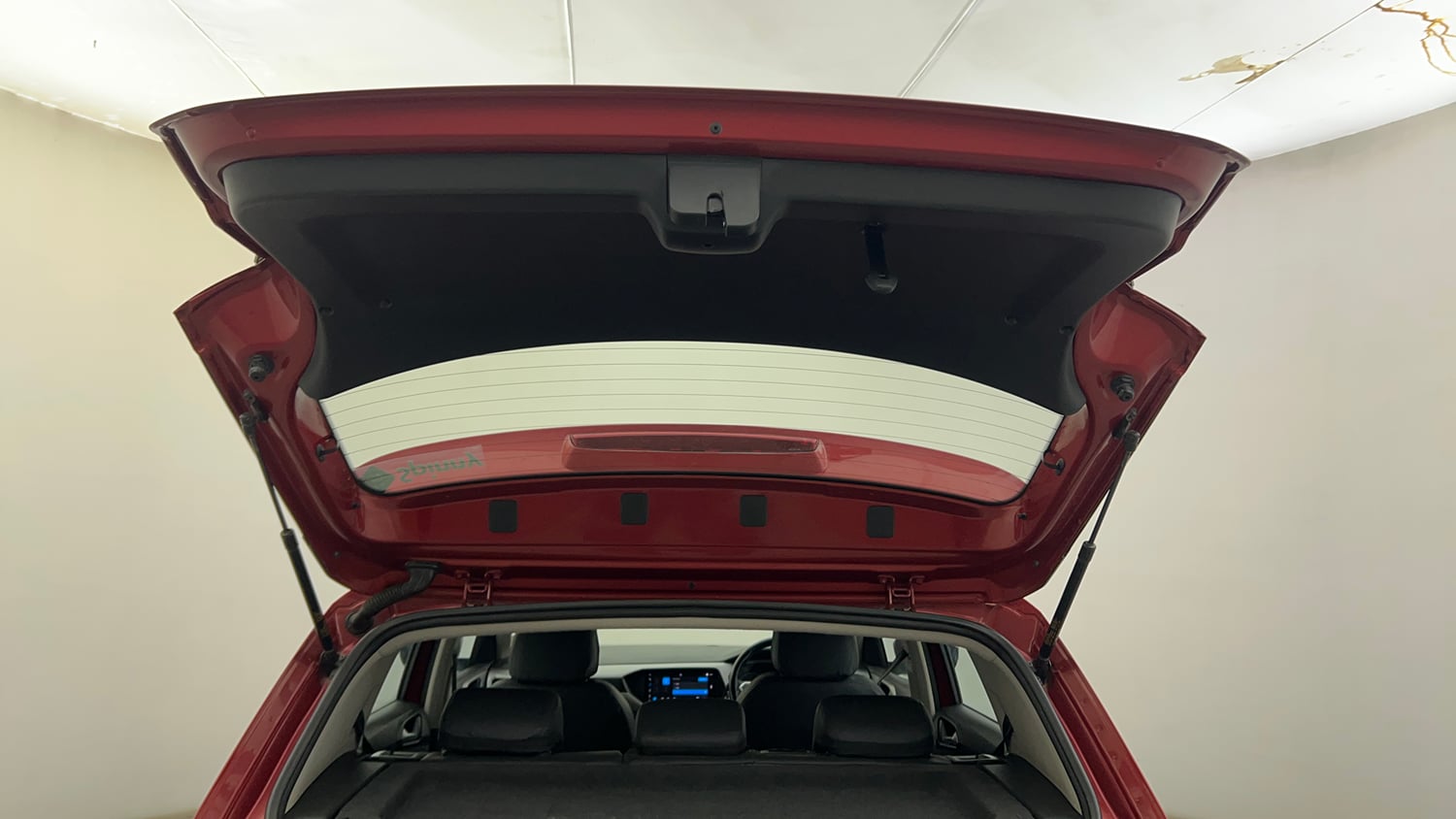 Used 2022 Volkswagen Taigun Highline 1.0 TSI AT Petrol Automatic interior DICKY DOOR OPEN VIEW