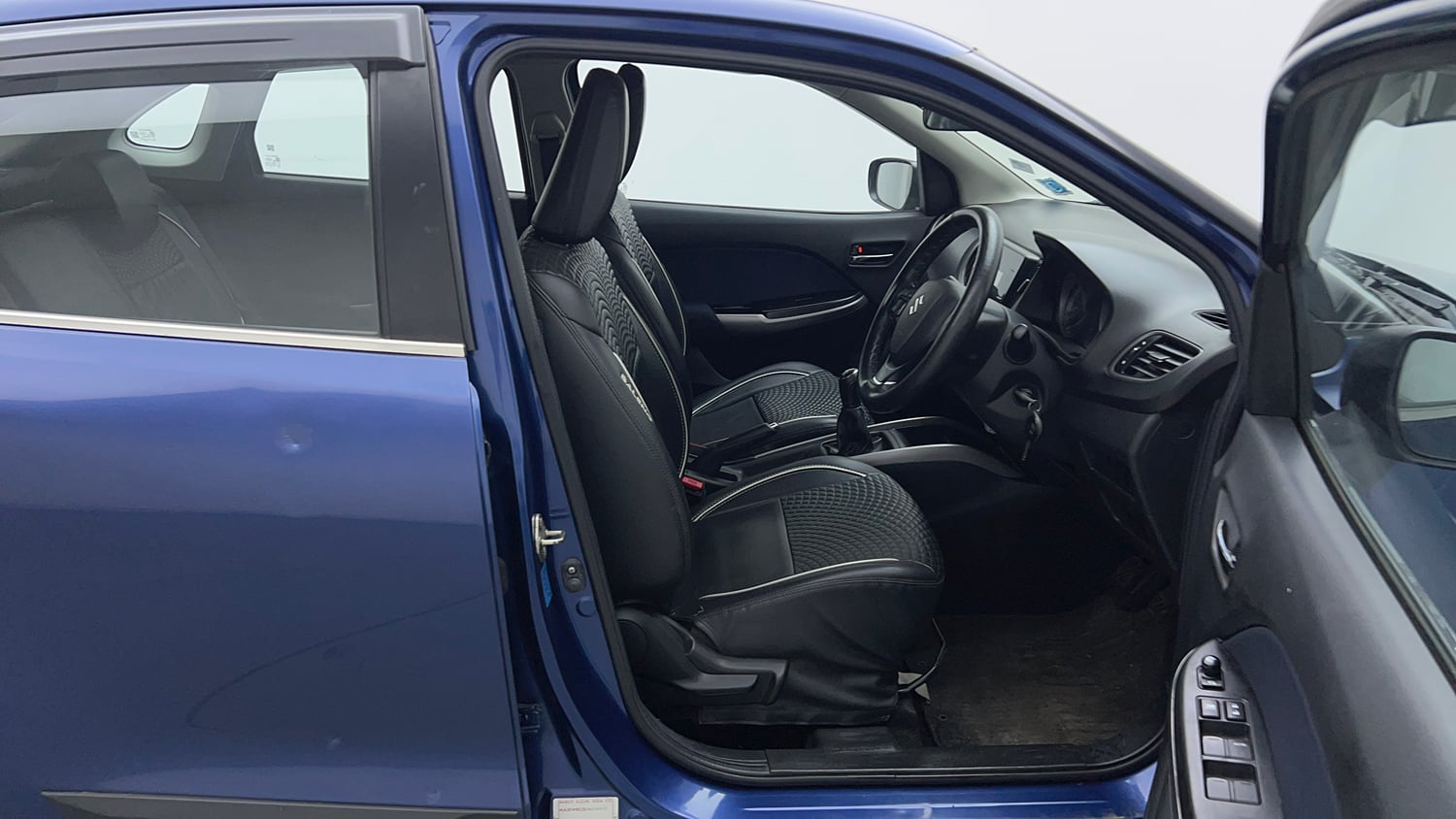 Used 2021 Maruti Suzuki Baleno Delta Petrol Manual interior RIGHT SIDE FRONT DOOR CABIN VIEW