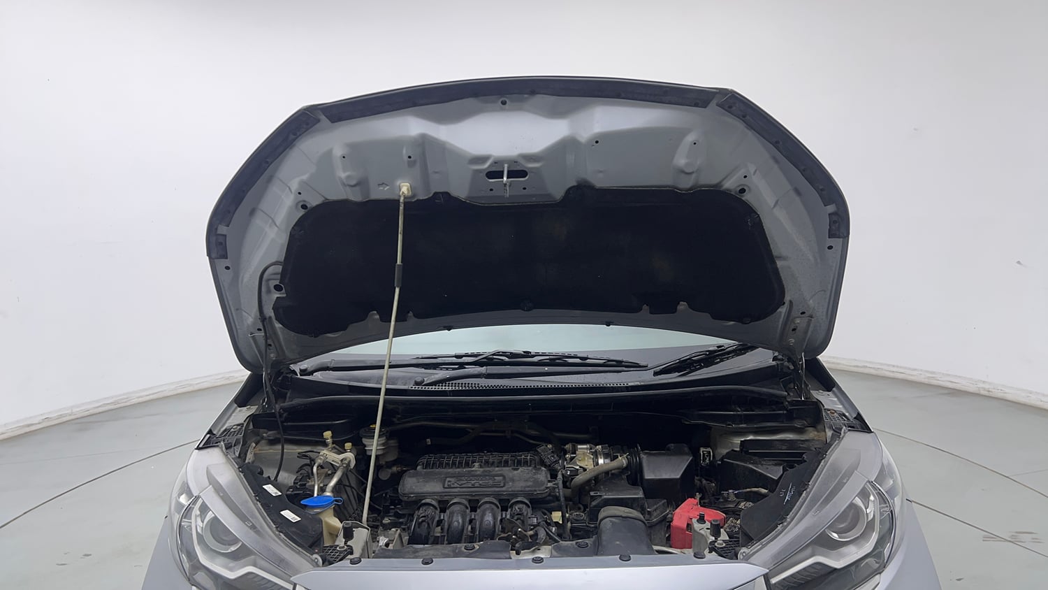 Used 2022 Honda WR-V VX MT Petrol Petrol Manual engine ENGINE & BONNET OPEN FRONT VIEW