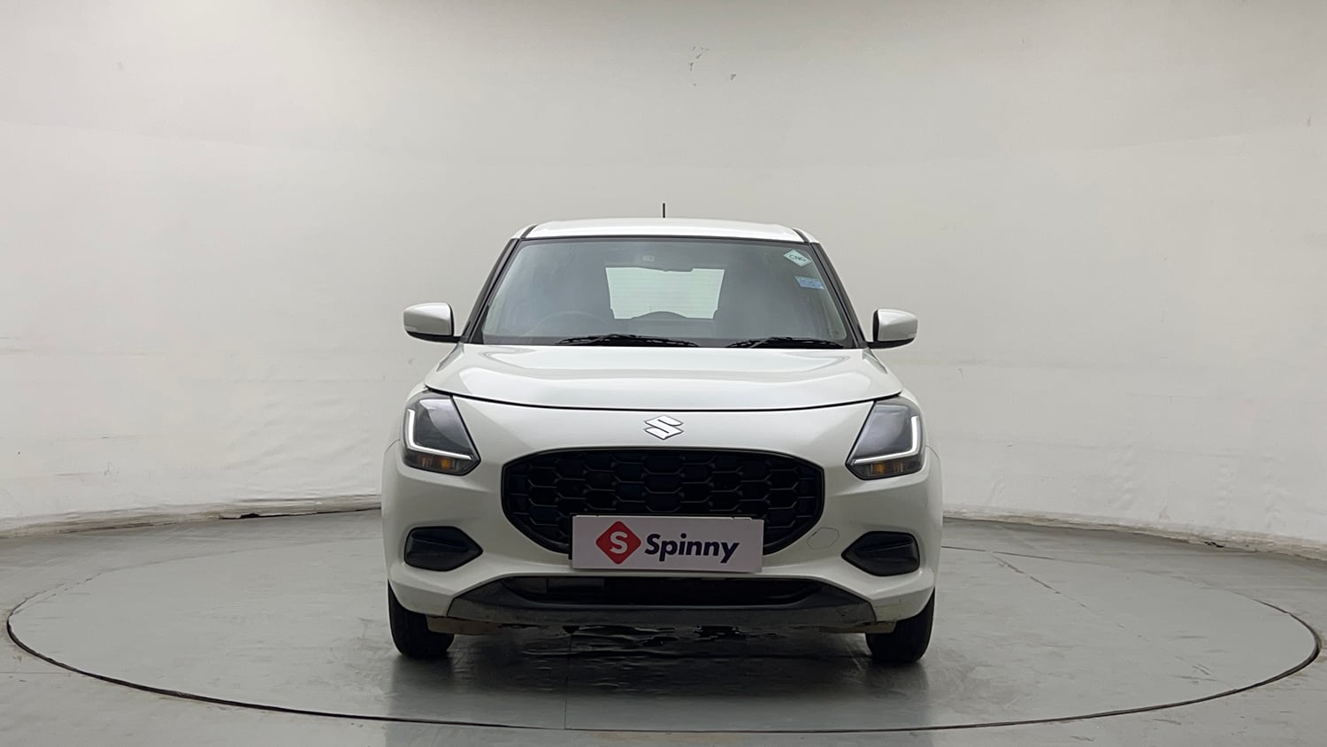 Used 2025 Maruti Suzuki Swift VXi CNG Cng Manual exterior FRONT VIEW