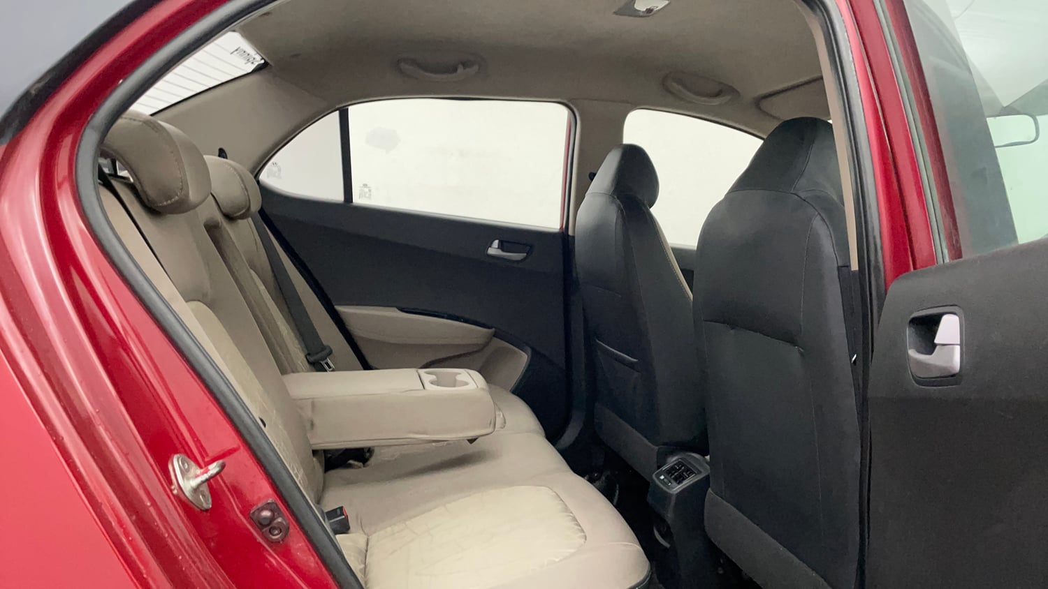 Used 2014 Hyundai Xcent S 1.2 (O) Petrol Manual interior RIGHT SIDE REAR DOOR CABIN VIEW