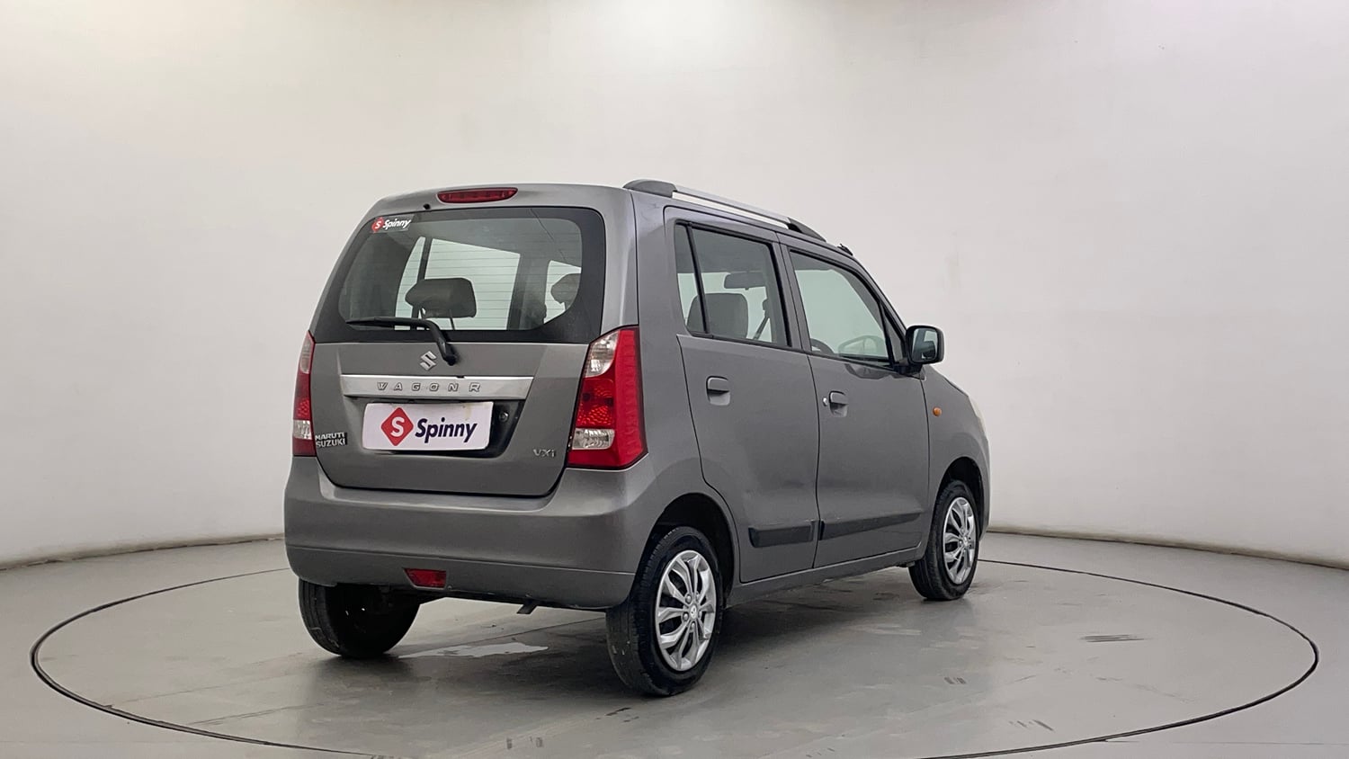 Used 2014 Maruti Suzuki Wagon R VXI Petrol Manual exterior RIGHT REAR CORNER VIEW