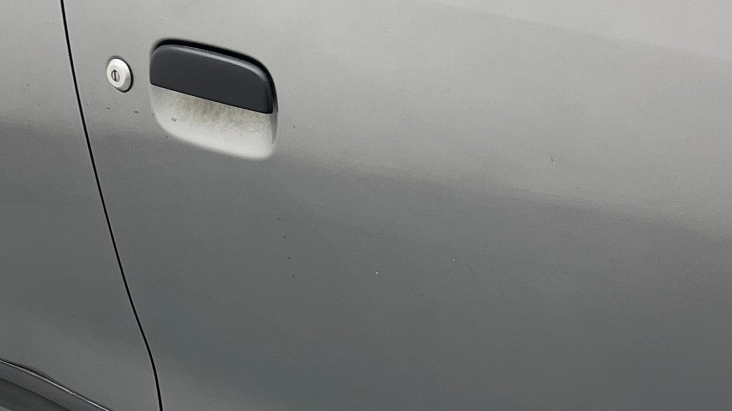 Used 2013 Maruti Suzuki Wagon R LXI CNG Cng Manual dents MINOR DENT