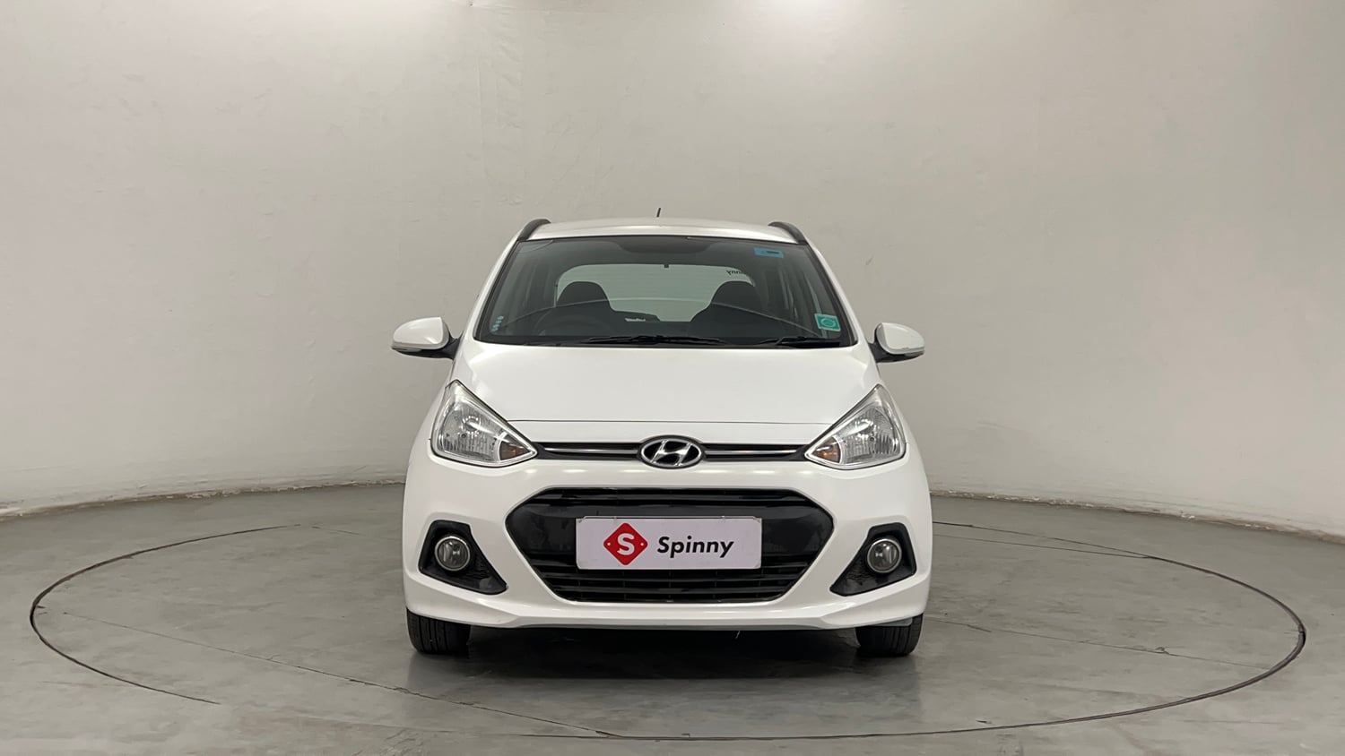 Used 2014 Hyundai Grand i10 Asta 1.2 Kappa VTVT (O) Petrol Manual exterior FRONT VIEW