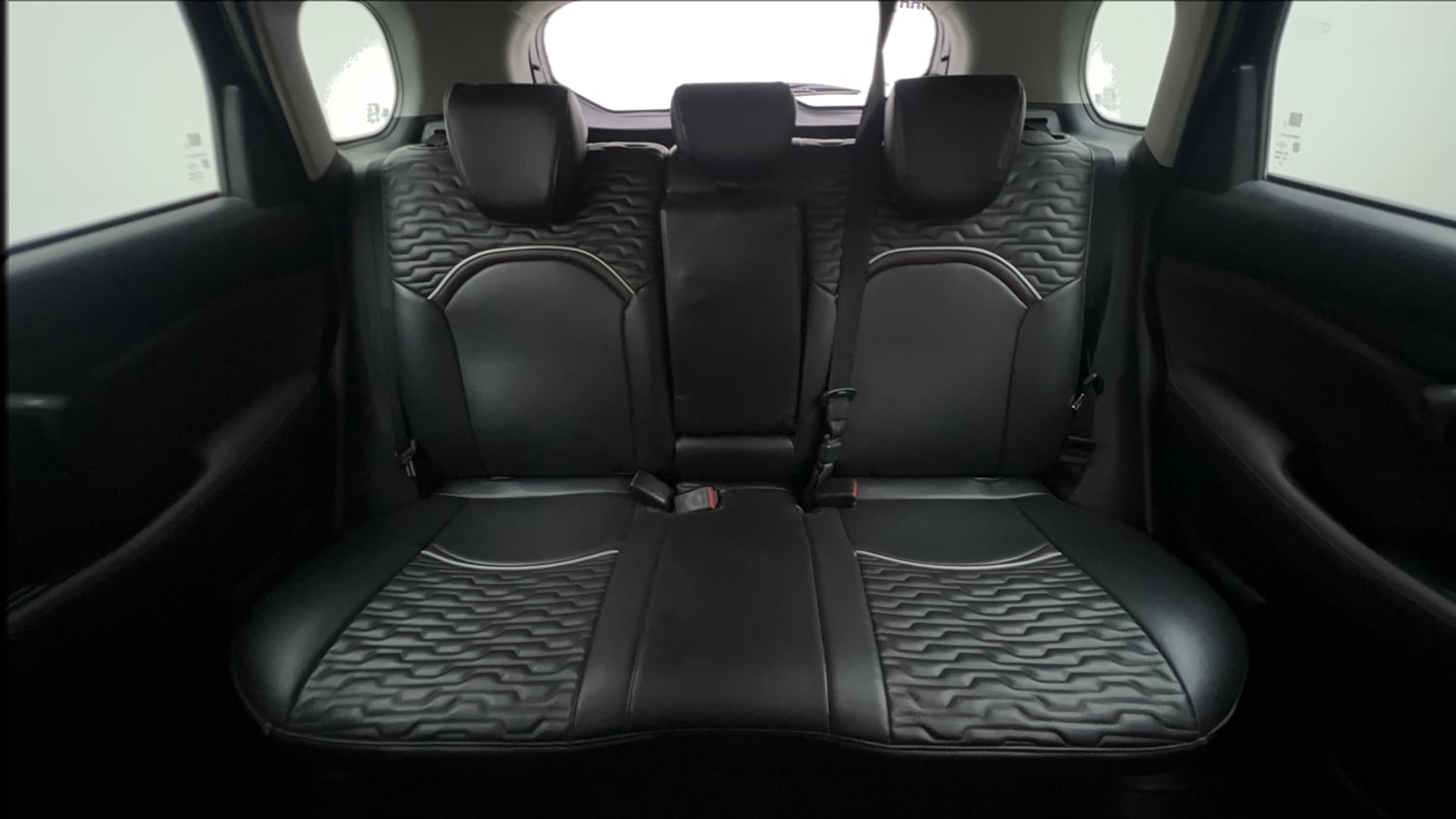 Used 2023 Maruti Suzuki Grand Vitara Zeta Smart Hybrid AT Petrol Automatic interior REAR SEAT CONDITION VIEW