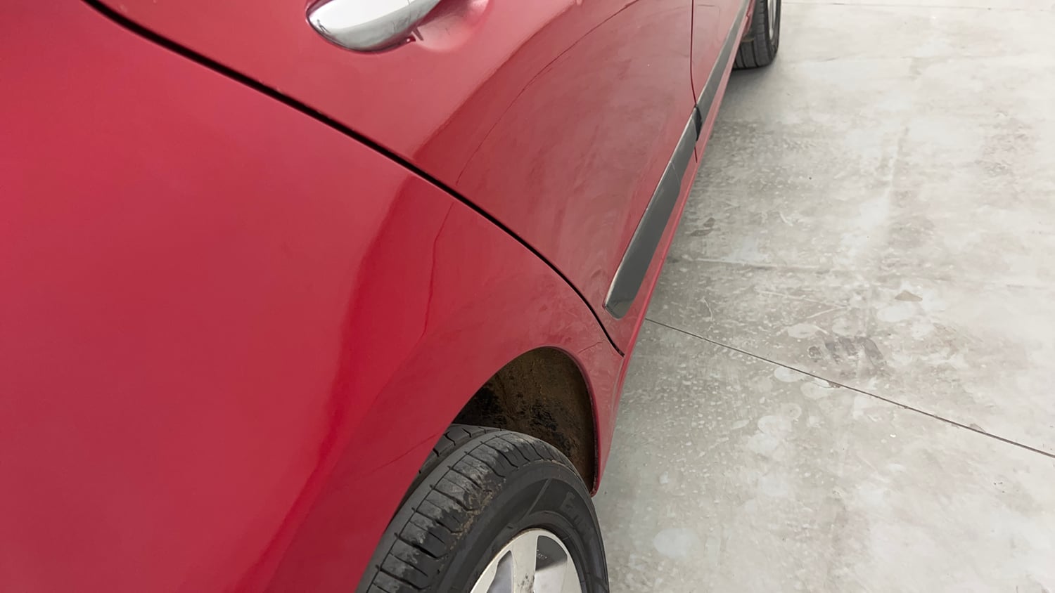 Used 2015 Hyundai Elite i20 Asta 1.2 Petrol Manual dents MINOR SCRATCH