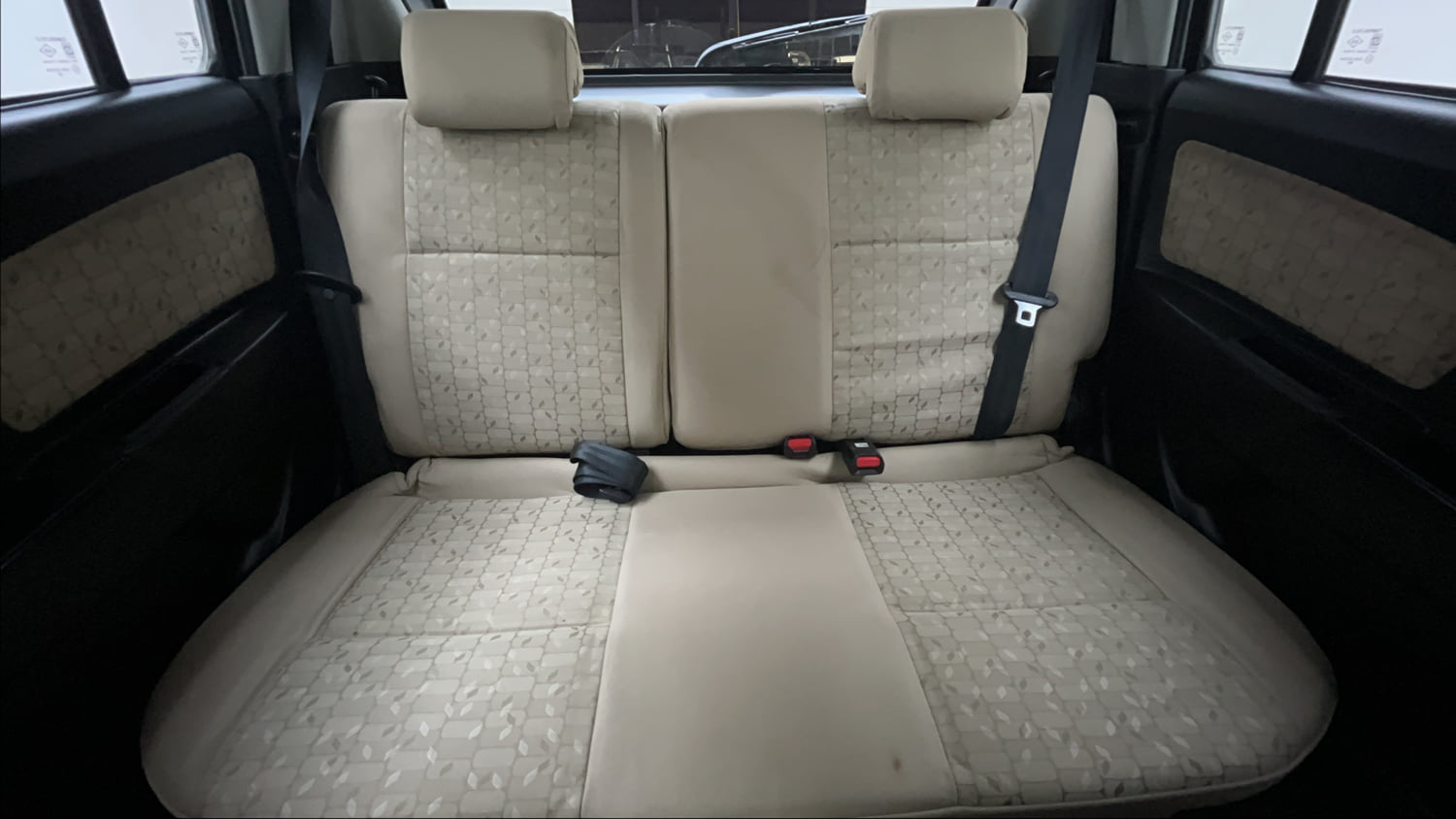 Used 2018 Maruti Suzuki Wagon R 1.0 VXI AMT Petrol Automatic interior REAR SEAT CONDITION VIEW