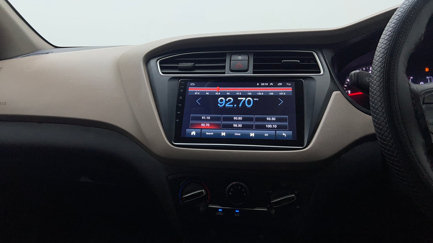 Used 2019 Hyundai Elite i20 Magna Plus 1.2 Petrol Manual interior MUSIC SYSTEM & AC CONTROL VIEW