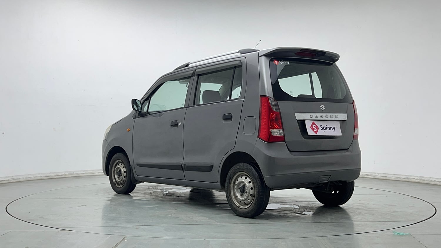 Used 2014 Maruti Suzuki Wagon R LXI Petrol Manual exterior LEFT REAR CORNER VIEW