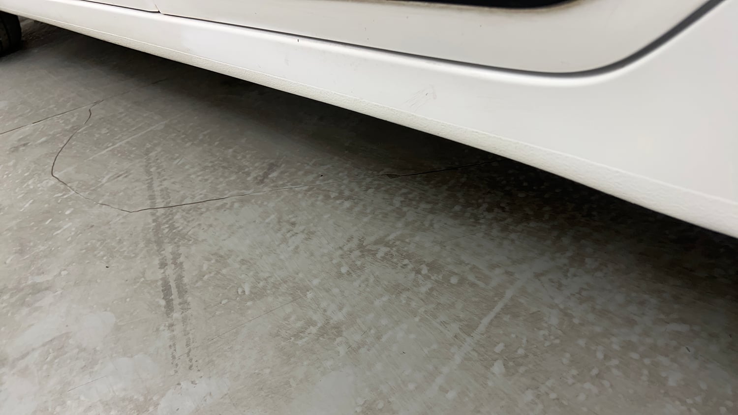 Used 2014 Hyundai Grand i10 Asta AT 1.2 Kappa VTVT Petrol Automatic dents MINOR DENT
