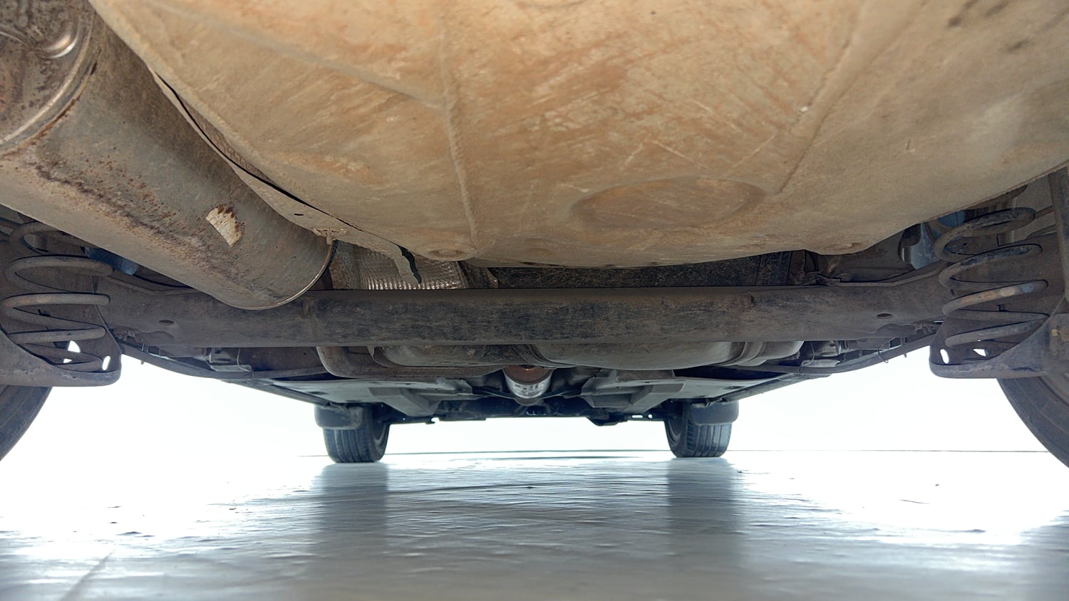 Used 2021 Skoda Rapid Style AT Petrol Automatic extra REAR UNDERBODY VIEW (TAKEN FROM REAR)